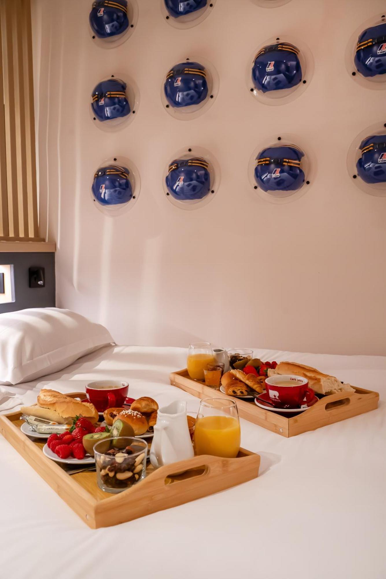 Hotel By Reboul - Boutique Hotel Каси Экстерьер фото