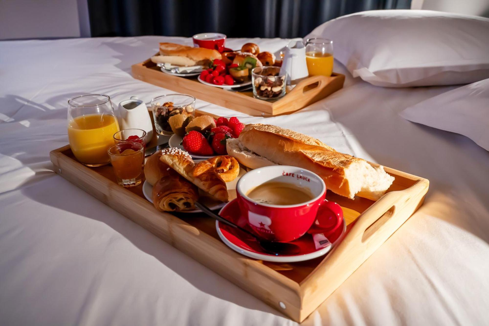 Hotel By Reboul - Boutique Hotel Каси Экстерьер фото